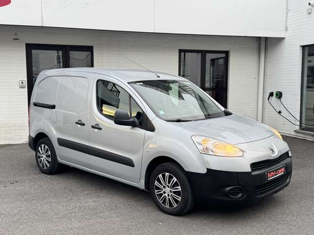 1.6 HDI 90CV UTILITAIRE 3 PLACES CLiM ETAT NEUVE
